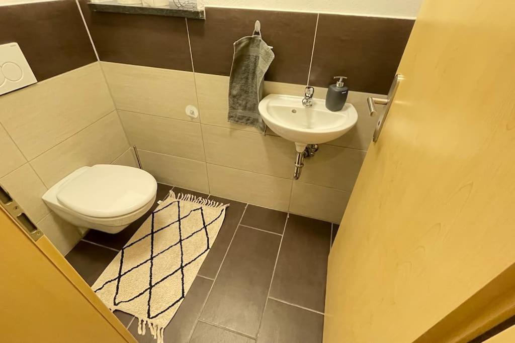 Shine Apartment Schwarzenfeld Bagian luar foto