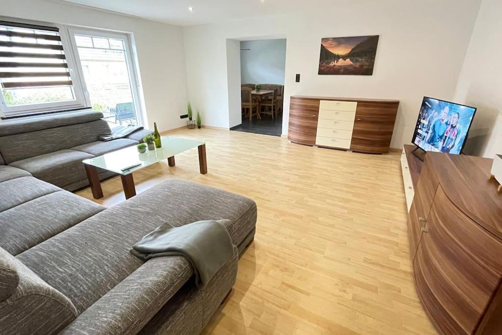 Shine Apartment Schwarzenfeld Bagian luar foto
